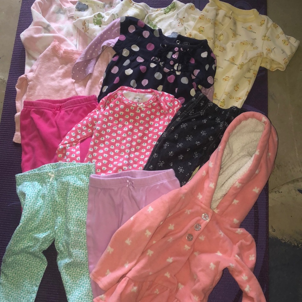 9 month Carter’s lot